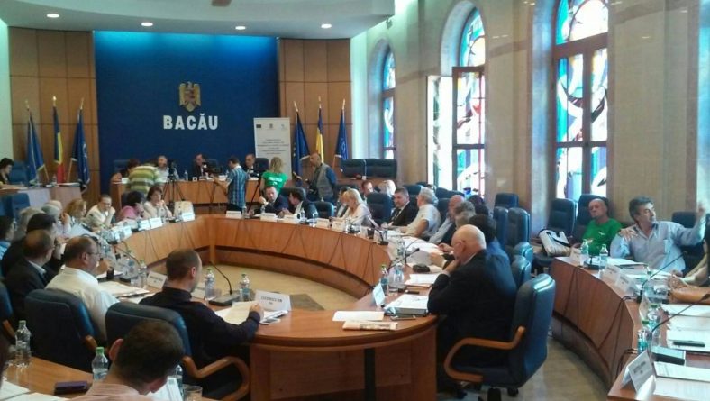 Prima şedinţă extraordinară a Consiliului Judeţean Bacău din mandatul 2016-2020: a fost stabilită componenţa comisiilor de specialitate